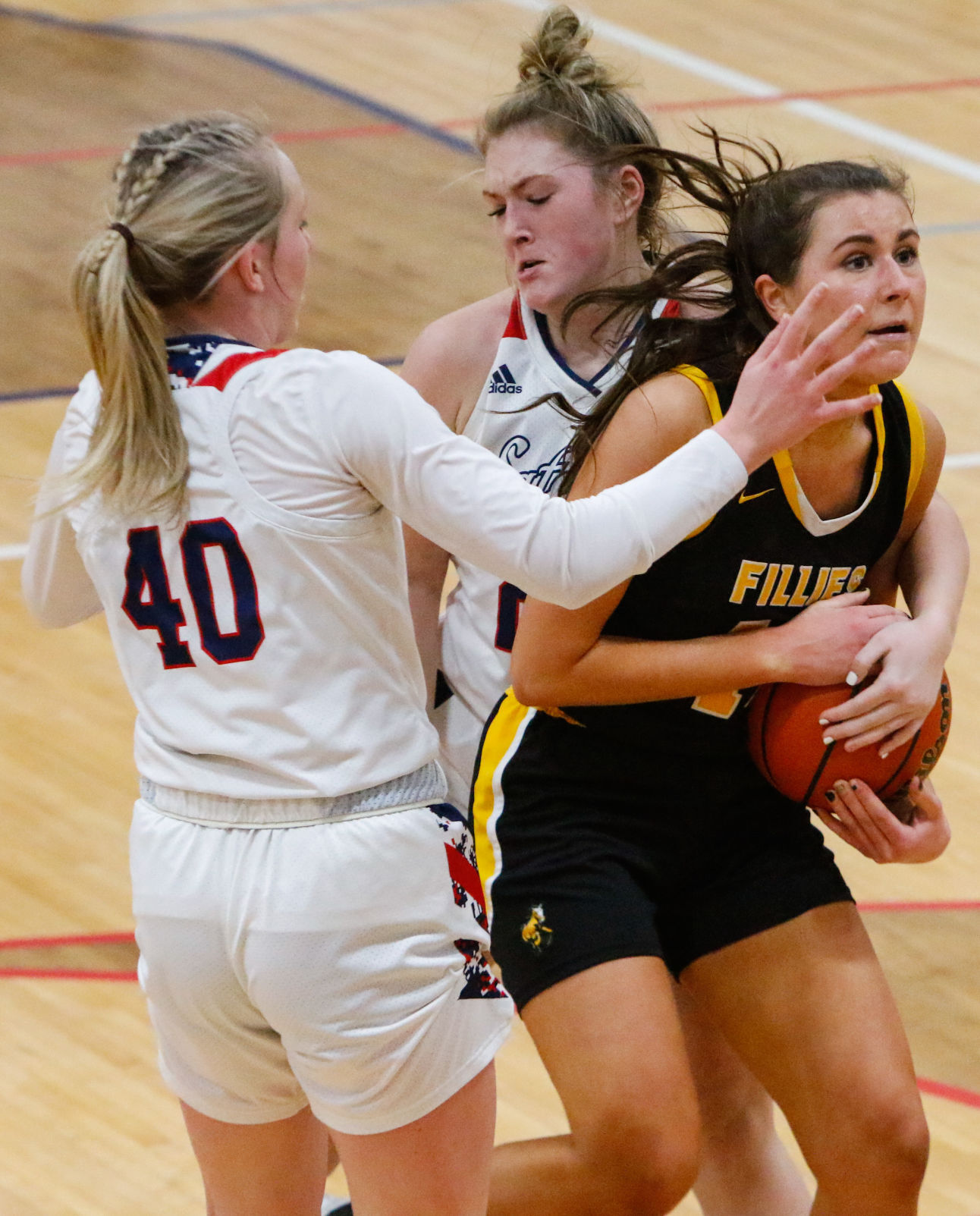 Girls PCC tournament final - Kouts vs. South Central